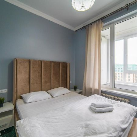 Manica Gagarin Park Apartamento Almatý Exterior foto